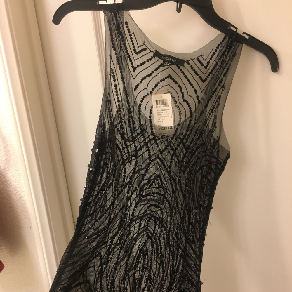 ✨Black sequence tank top✨